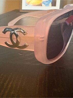 CHANEL Translucent Pink Oversized Sunglasses with CC Logo